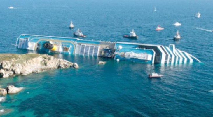 Costa Concordia va fi dezmembrat la Genova